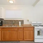 Mission Bay Cottage - Bay View Patio, Parking, Washerdryer